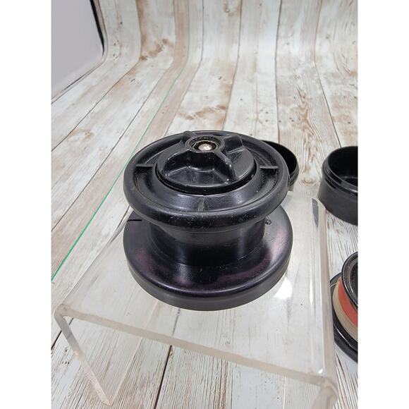 2 Vintage Mitchell Large & Small Spare Spool With Spool Case - Picture 7 of 10